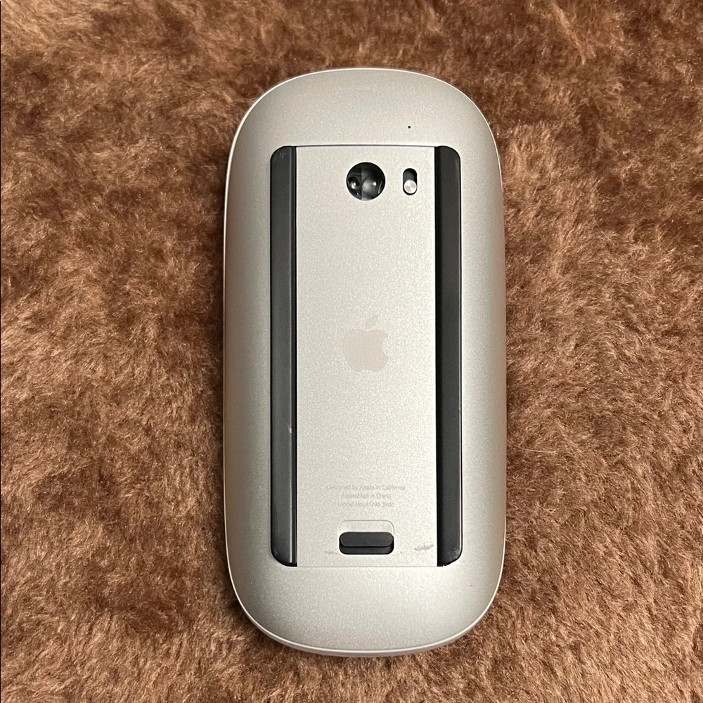 Apple Magic Mouse - White